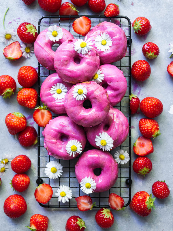 Vegan Strawberry Donuts